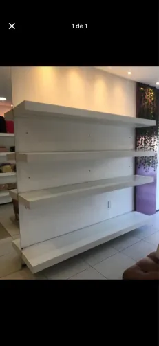 Prateleira Grande Parede Embutida Loja