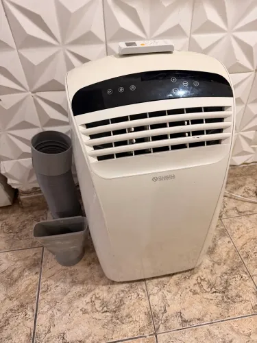 Ar Condicionado Portátil 12.000 Btus - 127V Gela muito!