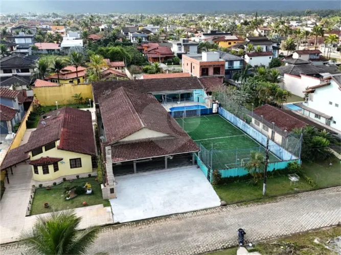 Condomínio com 6 quartos à venda em Morada da praia - SP