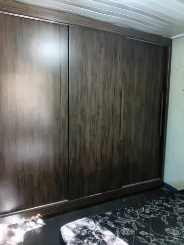 GUARDA ROUPA CASAL 650