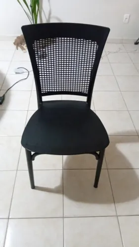 Cadeira de Polipropileno Robust Palhinha