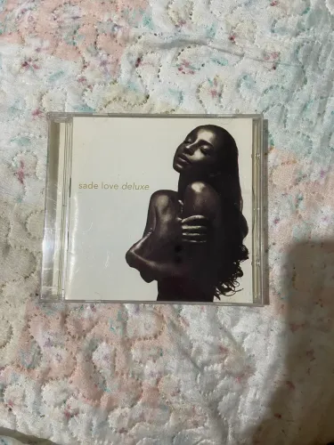 CD sade love delux 