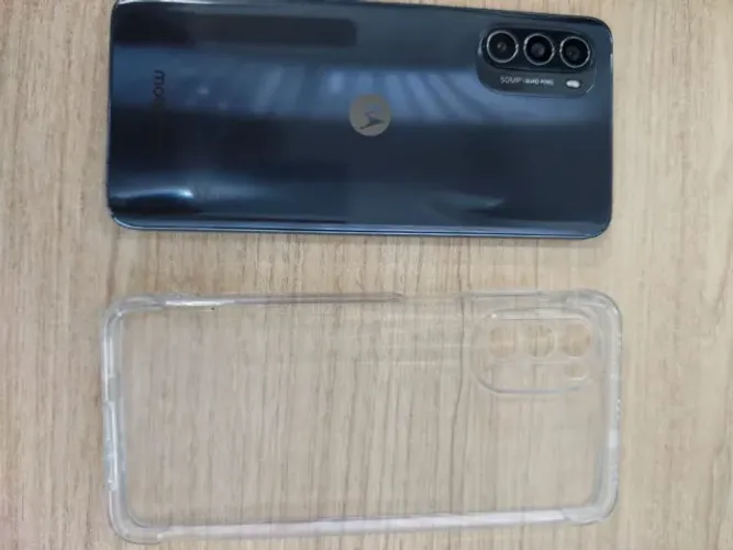 ? VENDO MOTOROLA MOTO G52 FUSION - 128 GB ?