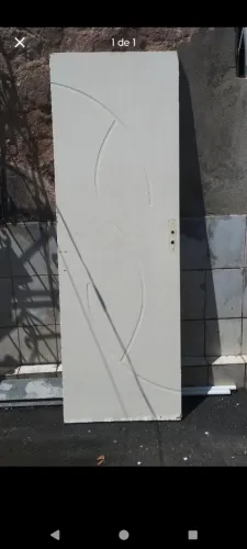 Porta de madeira tamanho 70x210 