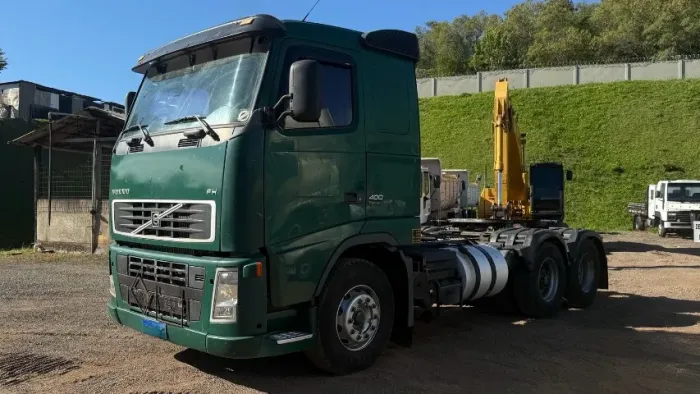 Fh 400 6x2 ano 2008