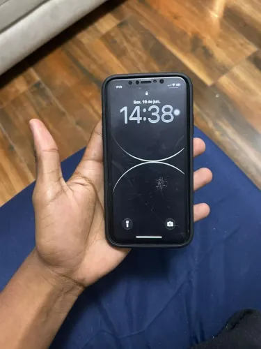 iPhone 11