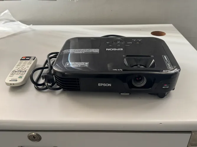 Projetor Epson PowerLite S12+