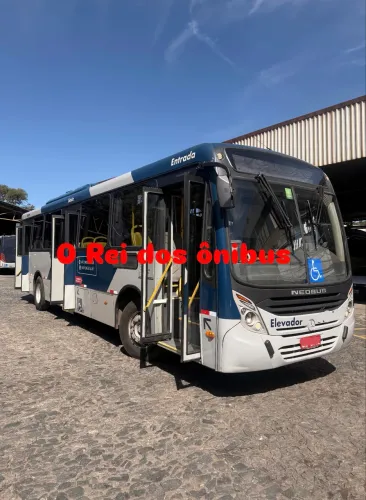 Ônibus urbano - Neobus Mega com ar condicionado