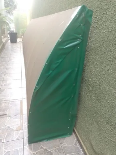 Vende-se toldo