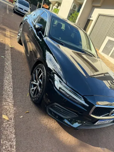 Volvo S60 T-4 Momentum 2.0 190cv 4P 2020