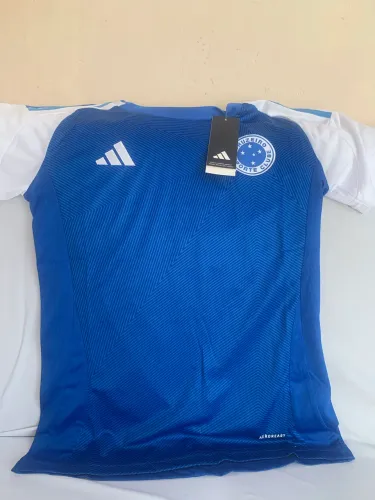 Camisa de futebol  temporada 2025