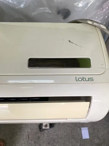 Ar condicionado de instalação Komeco Lotus Completo 110w Série: HX - LX