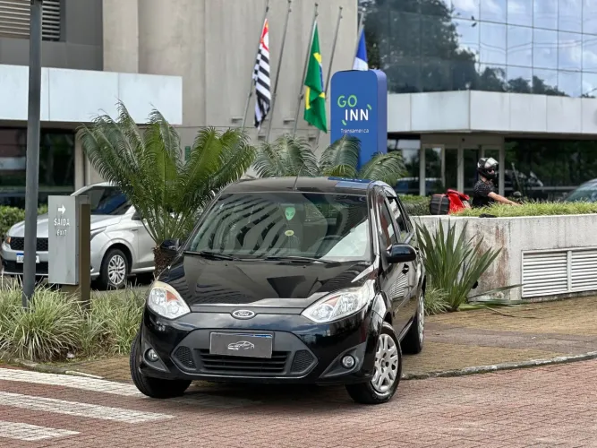 Ford Fiesta 1.0 8V Flex/class 1.0 8V Flex 5P 2014