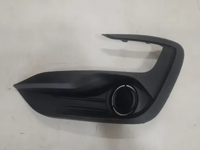 Moldura Farol Milha Ford Ka 2019 A 2021 Original 21932 Preto Esquerdo