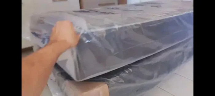 CAMA BOX SOLTEIRO COM MOLAS ENSACADAS