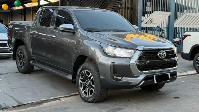 Toyota Hilux CD SRV 4X4 2.8 TDI Diesel Aut. 2022