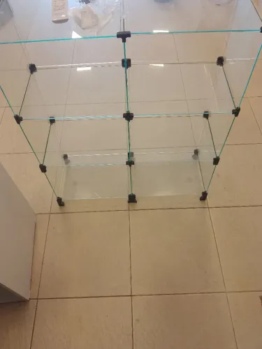 VENDO PRATILEIRA DE VIDRO