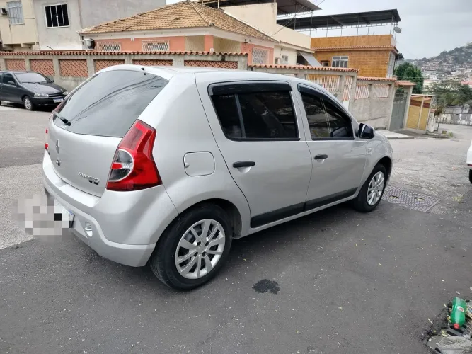 Renault Sandero Expression Hi-flex 1.6 8V 5P 2011