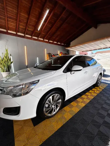 Citroen C4 Lounge Tendance 1.6 Turbo Flex Aut. 2018