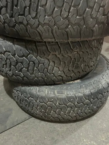Xbri Brutus T/A 205 70 r15