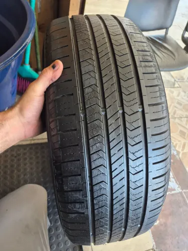 Um pneu 225/55/18 sunny semi-novo vulcanizado para jeep compass é outros (230 em 2× no ct