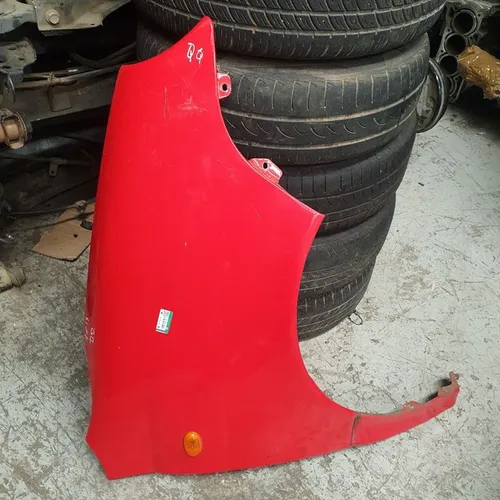 Paralama lado direito chery qq 2011 2012 2013 2014 2015 vermelho