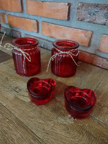 Kit de 4 Porta Velas Decorativas em Vidro Vermelho
