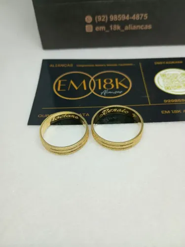Alianças Em Prata banhado a Ouro - Prata boa , com Gravação incluso 