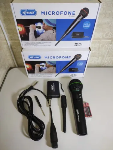 Microfone Karaokê Wireless e com Fio 