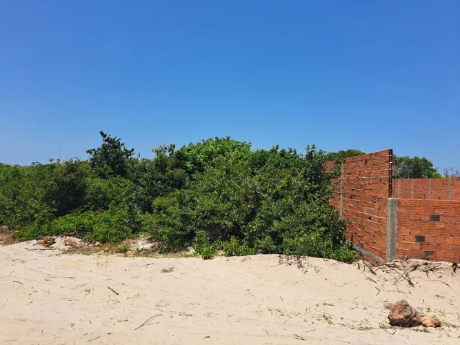 Terreno na entrada de Santo Amaro
