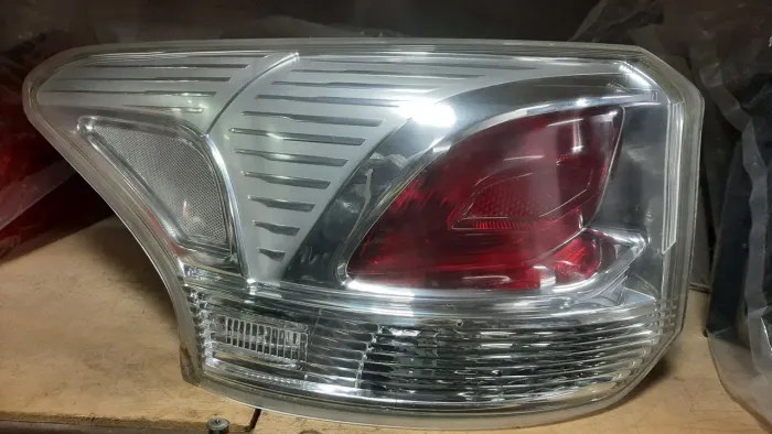 Lanterna outlander
