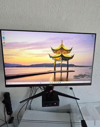 Mini pc beelink e Monitor Gamer AOC 27 polegadas 100hz Full HD