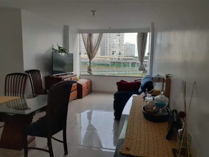 Apto Condomínio Vivendas do Rio 