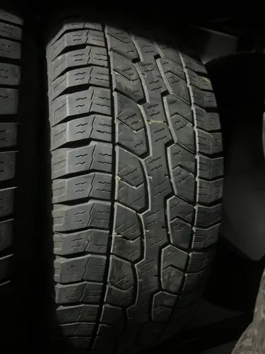 Pneu Hankook MV 265/60/18 70 % Vida
