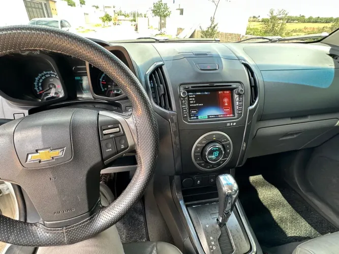 Chevrolet S10 Pick-up LTZ 2.8 TDI 4X4 CD Dies.aut 2014