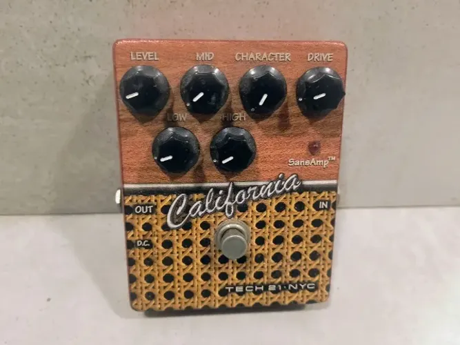 Pedal Dunlop Way Huge Supa Puss Analog Delay
