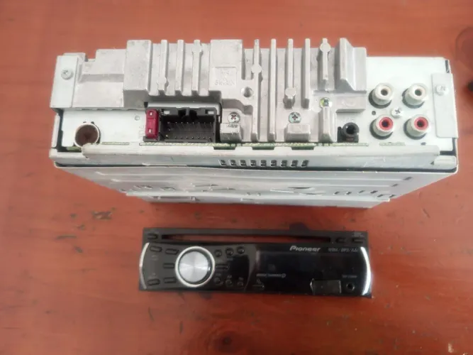 Som Automotivo Pioneer