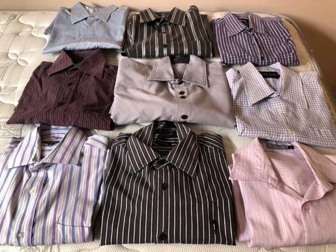 Lote de camisas masculino semi nova em perfeito estado tamanho M serve tbm G 