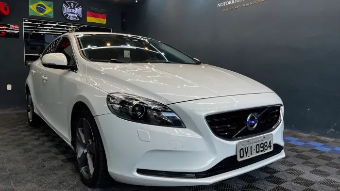 Volvo V40 T-4 2.0 Aut./mec. 2014