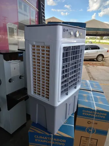 Climatizador de ar NevAr 16LT - 150W com oscilação 