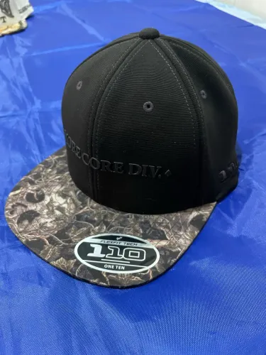 Boné MCD Life and Death 