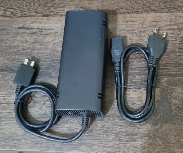 Fonte Original Xbox 360 Slim 2 Pinos 110V