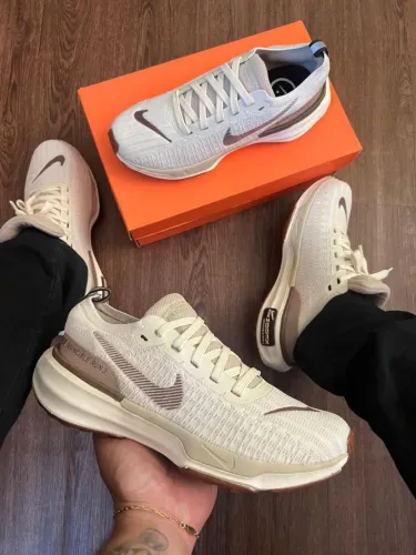 Tênis Nike Invincible Run 3 - Alta performance para seus treinos 