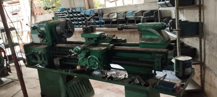 Monte sua tornearia Equipamentos Maquinas