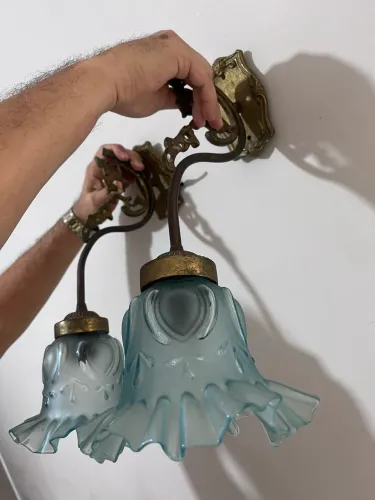 Par de arandelas antigas em bronze 