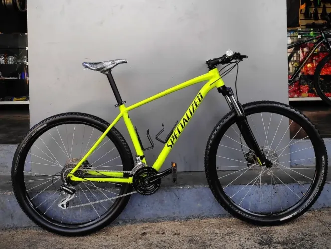 Bicicleta Specialized Mountain Bike