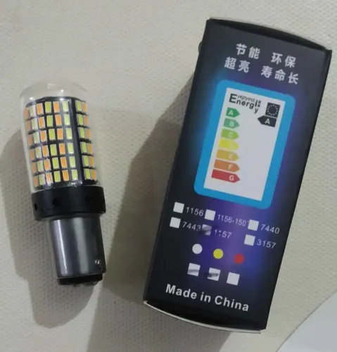 Luzes LED de duas cores em branco e âmbar. Preço por par.