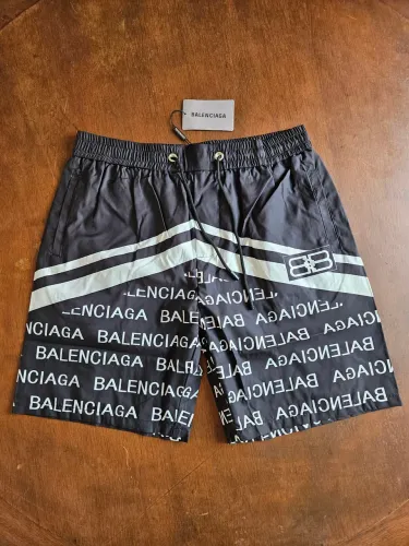 Bermuda Balenciaga