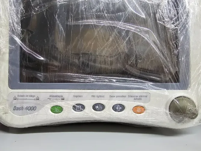 Monitor Multiparametrico GE Dash 4000 127/220V, Ecg, Temp, spo2, pni e a bateria interna.