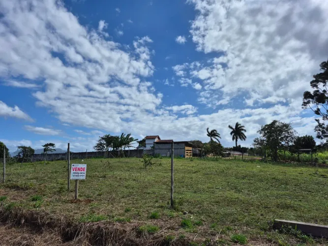 Terreno plano parte alta do loteamento morro Grande; Macaé RJ!
